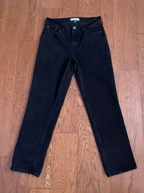 Abercrombie & Fitch Curve Love Mid Rise 90s Straight Jean